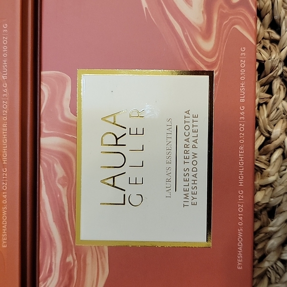 NWT LAURA GELLER BUNDLE OF 4 EYESHADOW PALETTES. - Picture 9 of 14